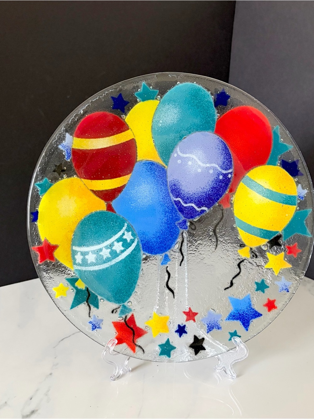 11" Balloon & Stars Plate by Peggy Karr